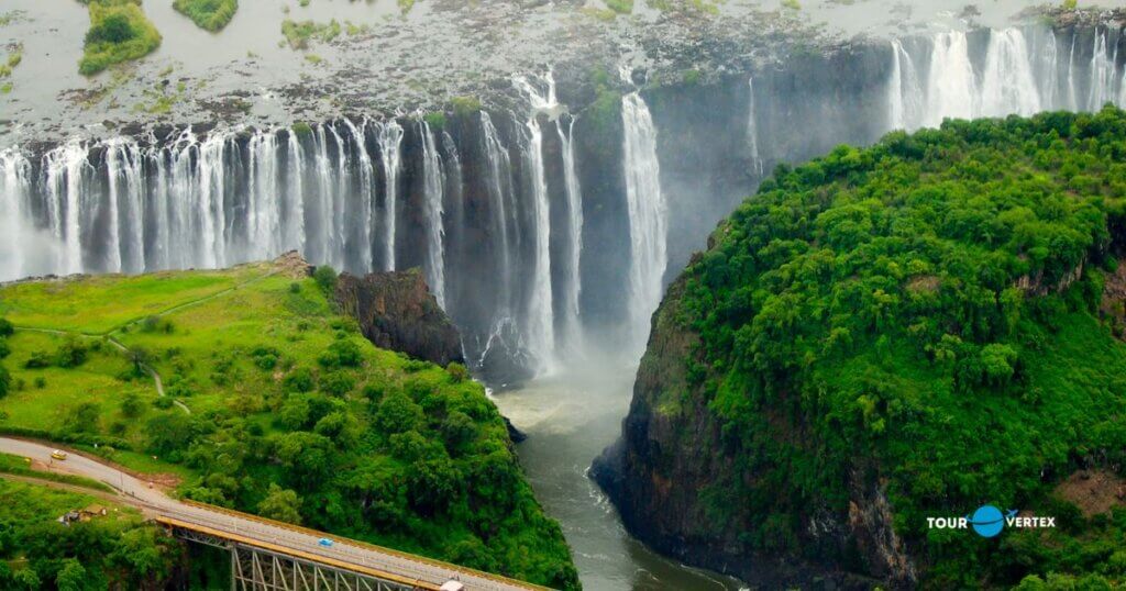 Tourist Attractions in Zimbabwe -Victoria Falls